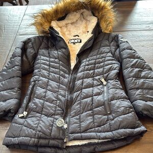 DKNY Sport Black Quilted Kids Jacket with Faux Fur Hood 
girls 6x